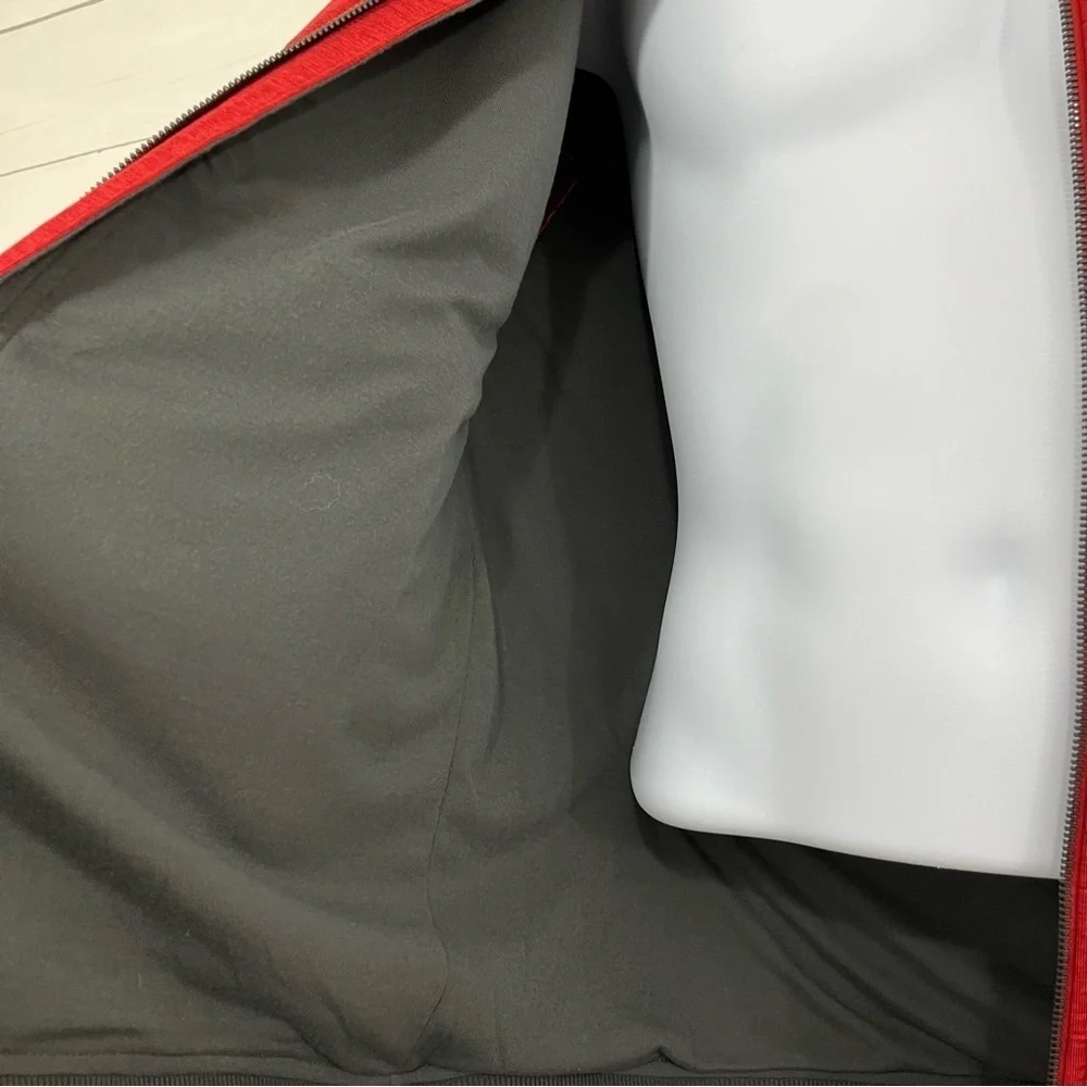 The North Face Red Gray Zipper Quilted Bomber Insulated Jacket
